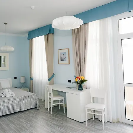 Bernt Hotel