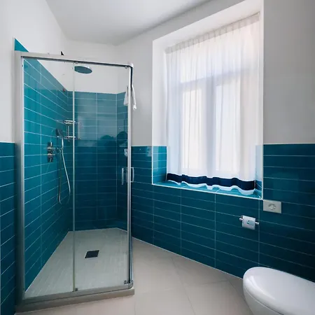 Bernt Hotel