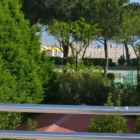 Szálloda Bernt Grado