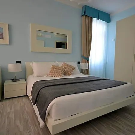 Bernt Hotel Grado